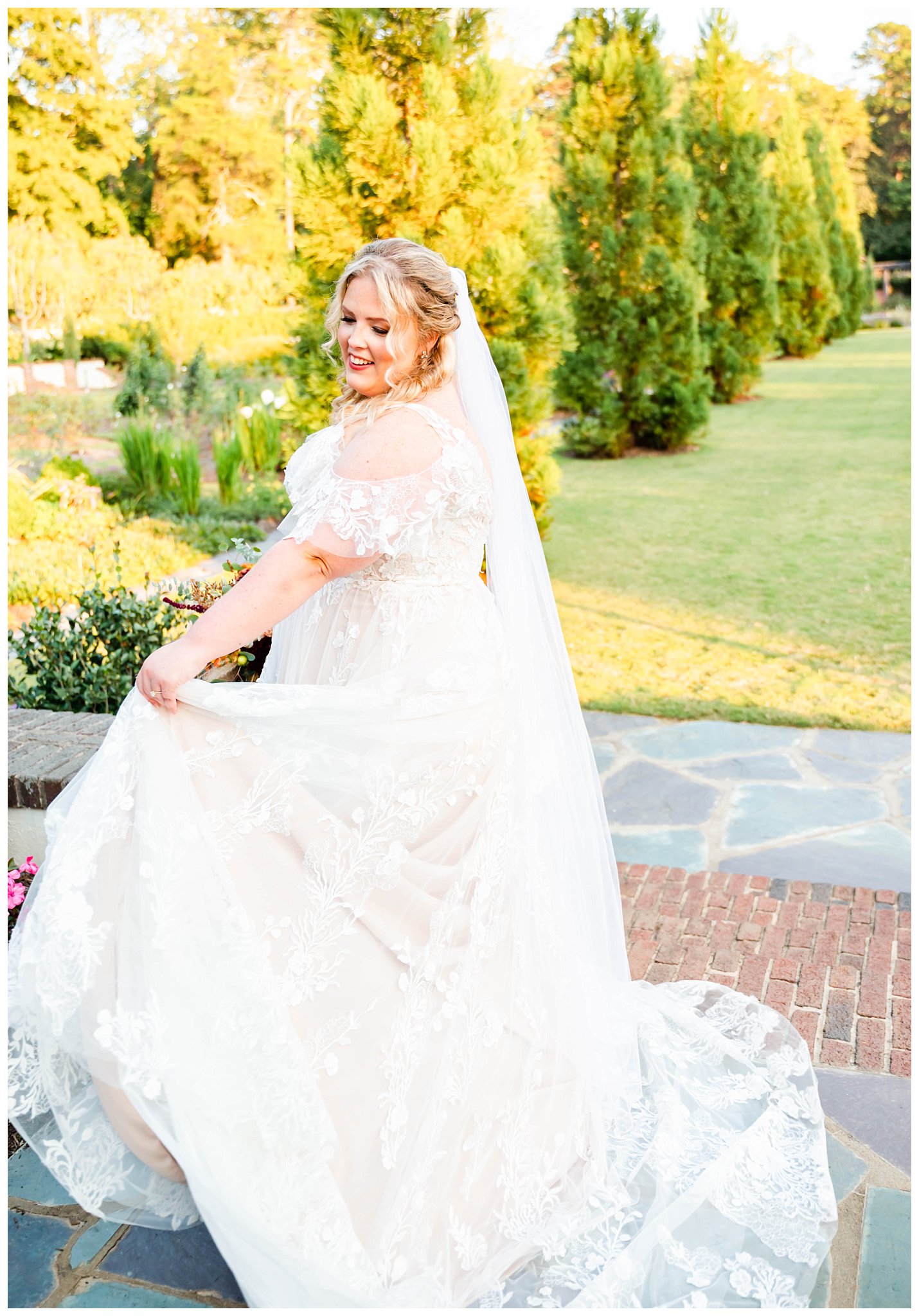 North Carolina wedding photographer shoots Winston Salem bridal session at Reynolda Gardens