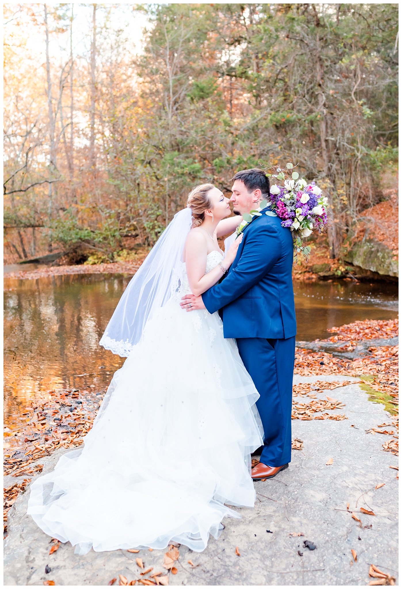 Charlotte North Carolina wedding photographer shoots fall wedding